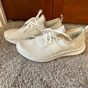 New balance slip on sneakers